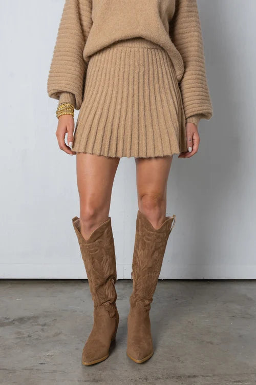 The Volu | Pull et jupe plissés élégants nina