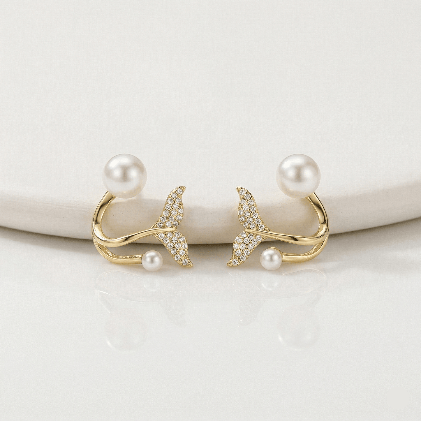 Perlen Ear Cuff