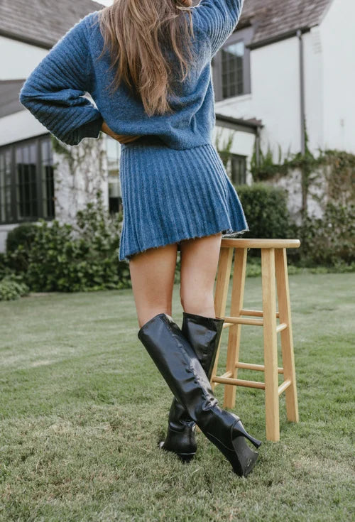 The Volu | Pull et jupe plissés élégants nina