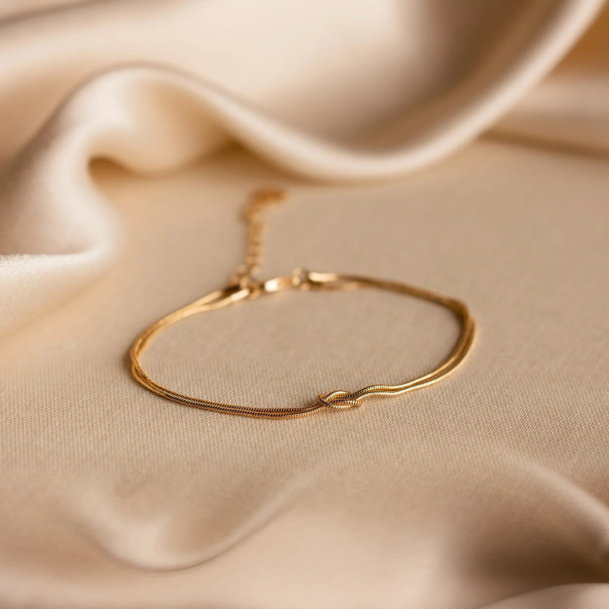 Knoten-Armband - Ein bedeutungsvolles Geschenk für Paare, beste Freunde und die Familie
