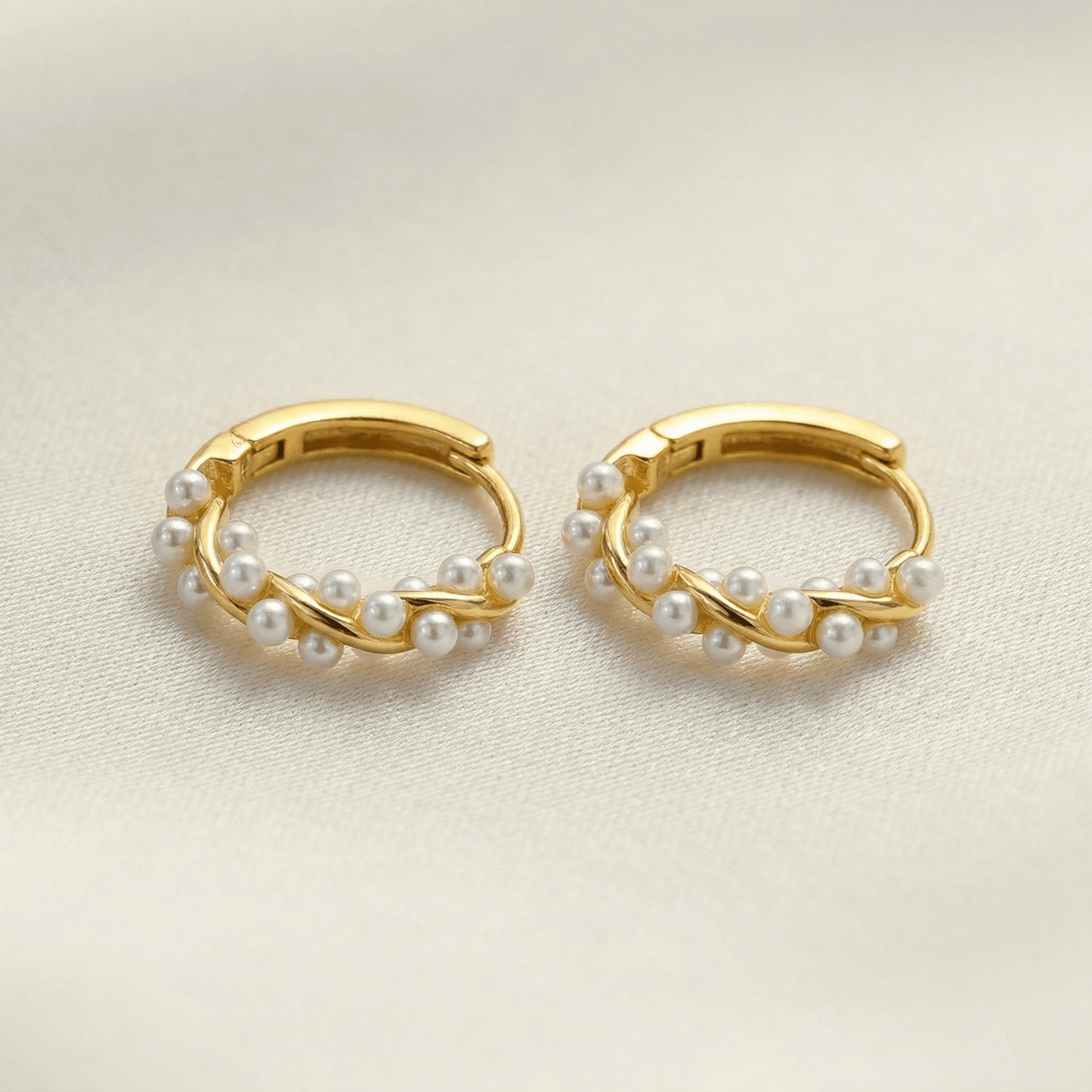 Pearl Signature Hoops