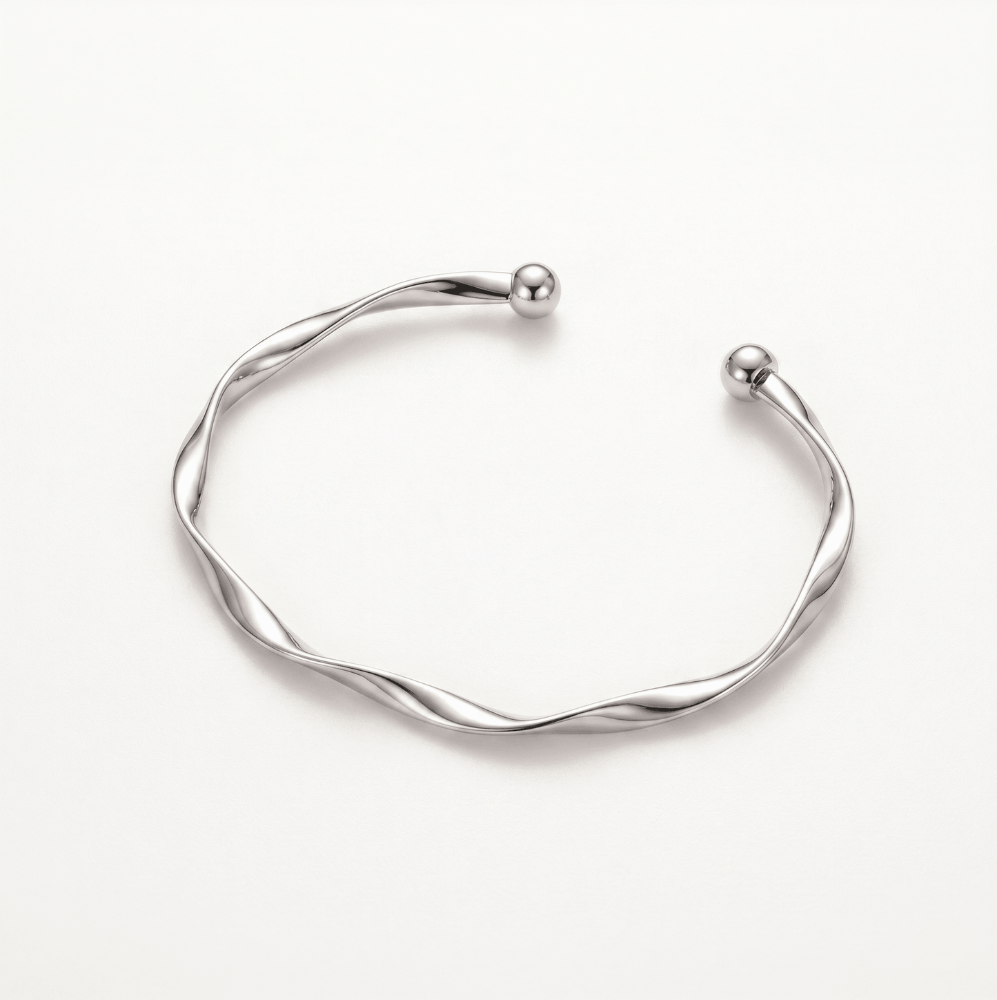 Veloura Sculpt Bangle